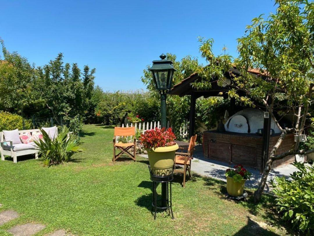 Seaside Cottage Paralia Katerinis Ngoại thất bức ảnh